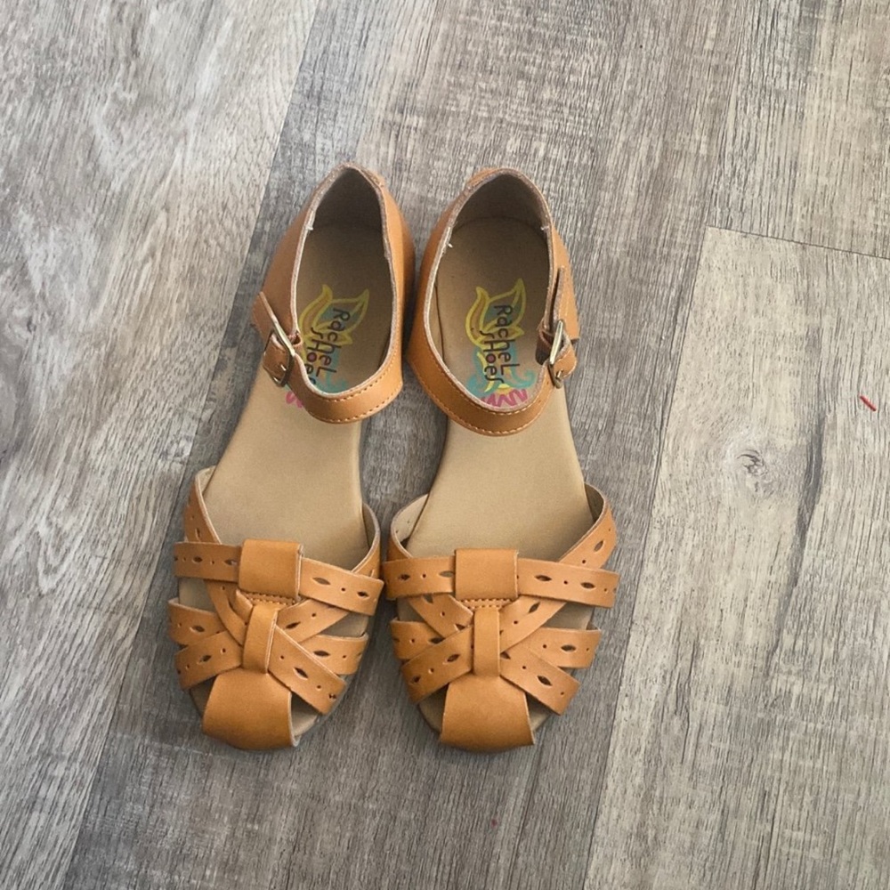 Tan Leather Sandals with Braided Details and Ankle Strap